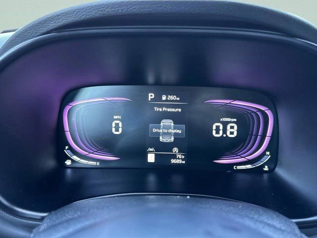 Used 2025 Kia Soul LX w/ LX Technology Package FWD image 27