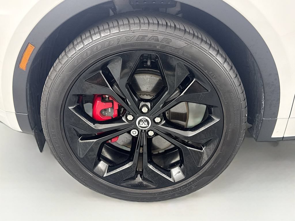 Used 2024 Jaguar E-PACE R-Dynamic SE AWD/4WD image 32