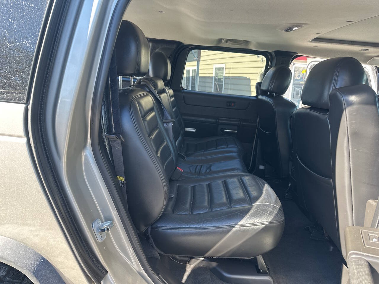 Used 2005 HUMMER H2 w/ Preferred Equipment Group AWD/4WD image 22