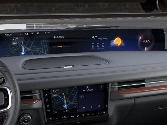 New 2026 Lincoln Navigator L Black Label AWD/4WD image 14