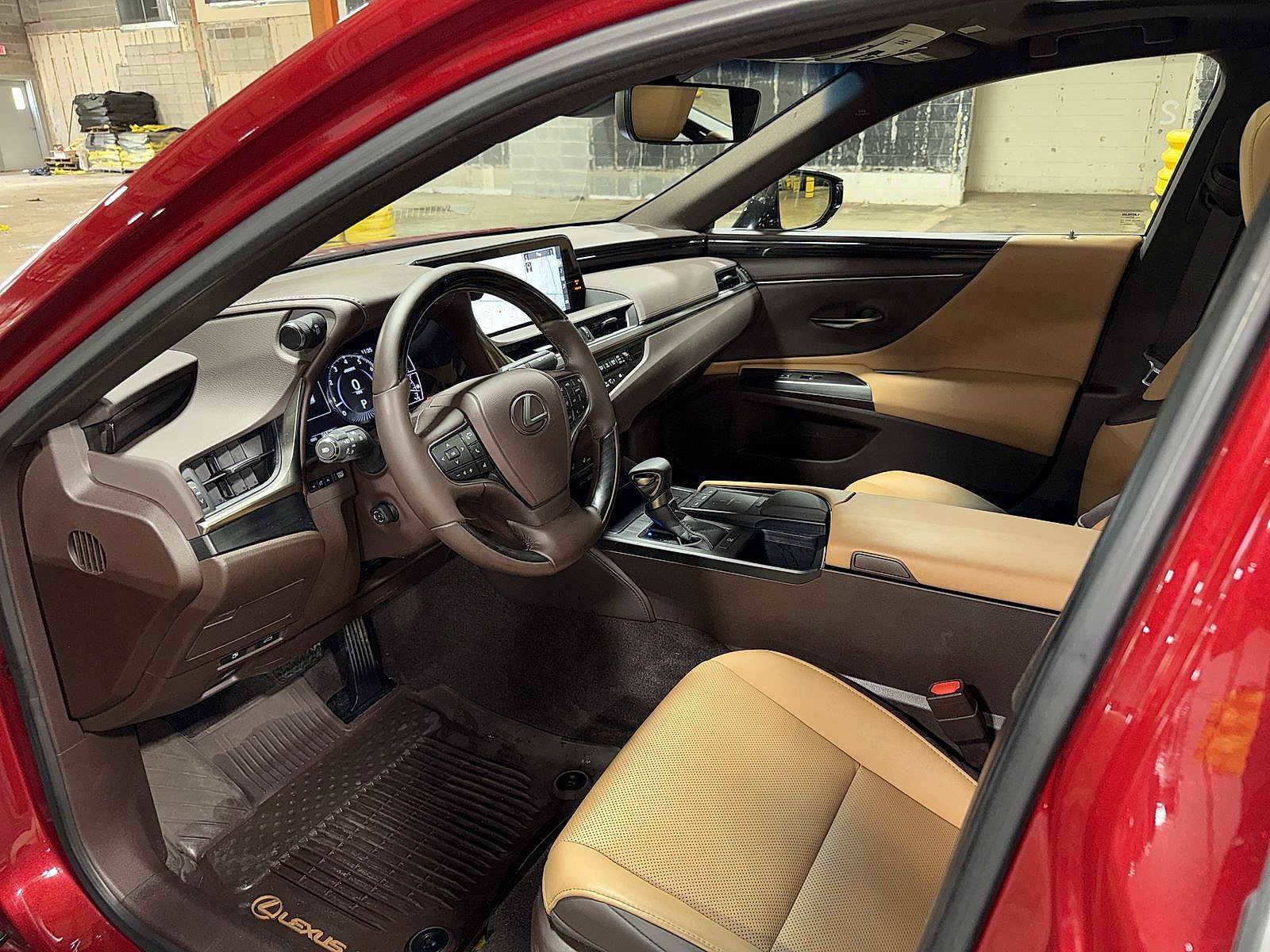 Used 2021 Lexus ES 250 w/ Premium Package AWD/4WD image 28