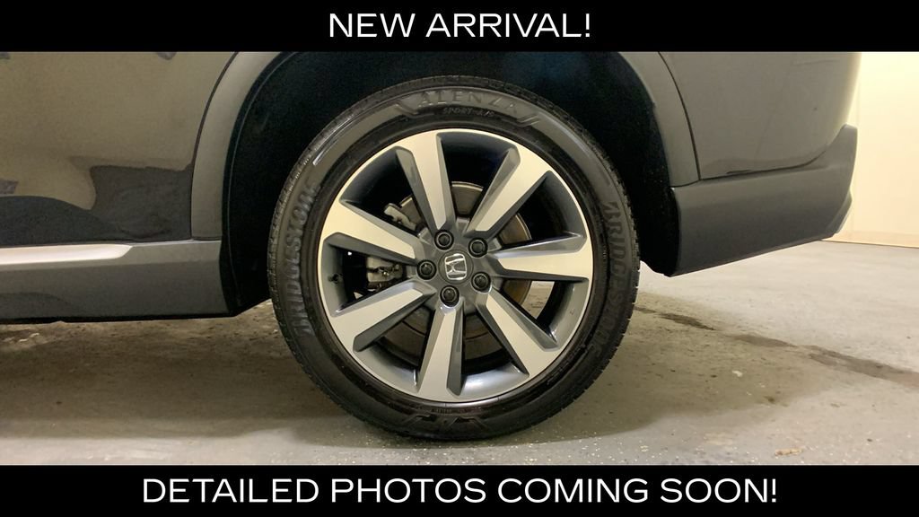 Used 2025 Honda Pilot Elite image 23