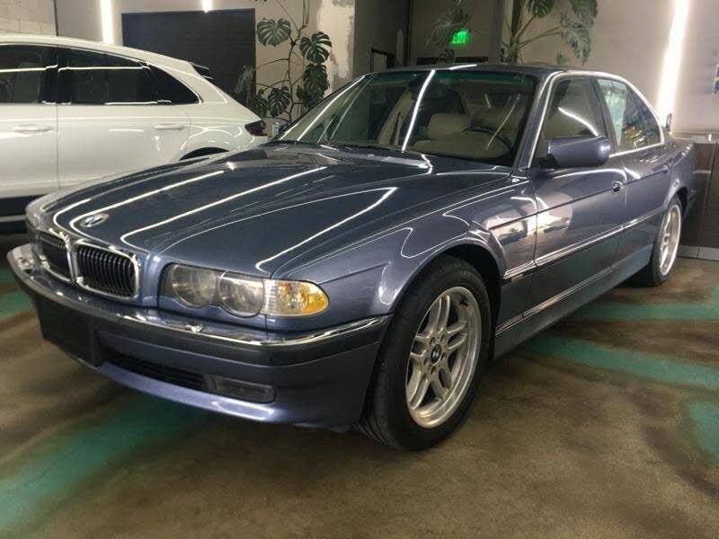 Used 2001 BMW 740i image 3