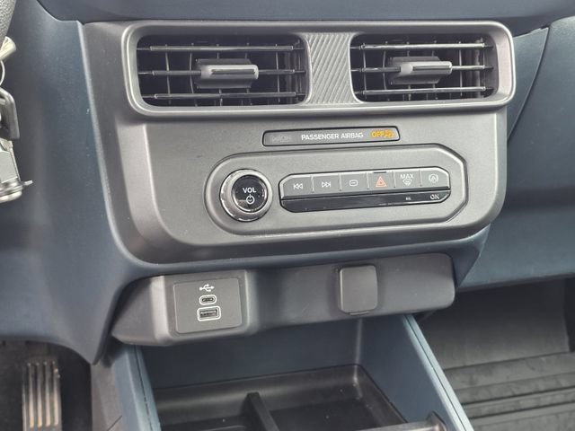 Certified 2025 Ford Maverick XL FWD image 20