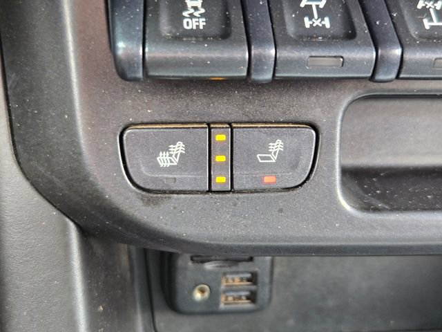 Used 2021 Chevrolet Colorado ZR2 w/ ZR2 Midnight Special Edition image 24