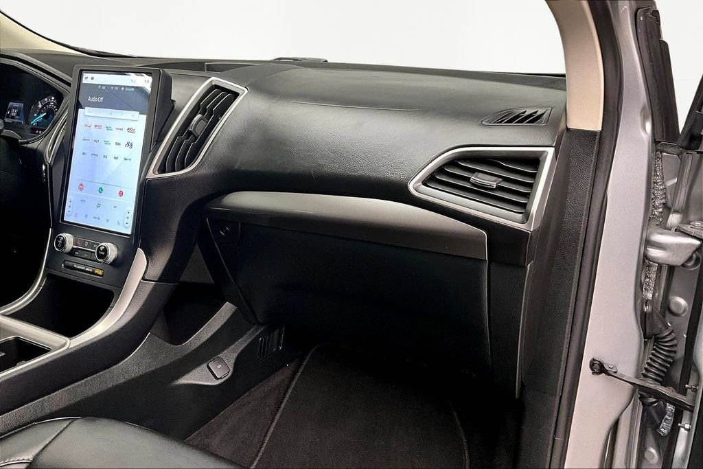 Certified 2023 Ford Edge SEL image 17