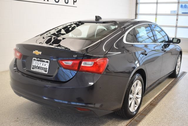 Used 2023 Chevrolet Malibu LT w/ Driver Confidence Package FWD image 4