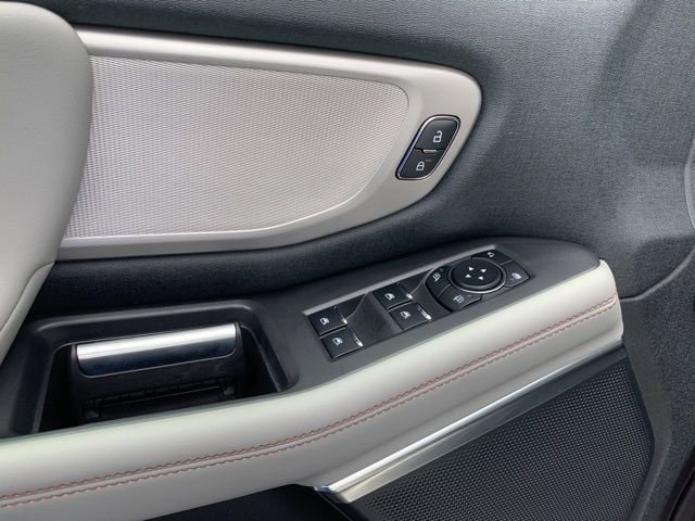 New 2025 Ford Expedition Active RWD image 22