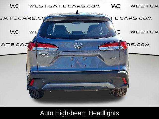 Used 2022 Toyota Corolla Cross L image 7