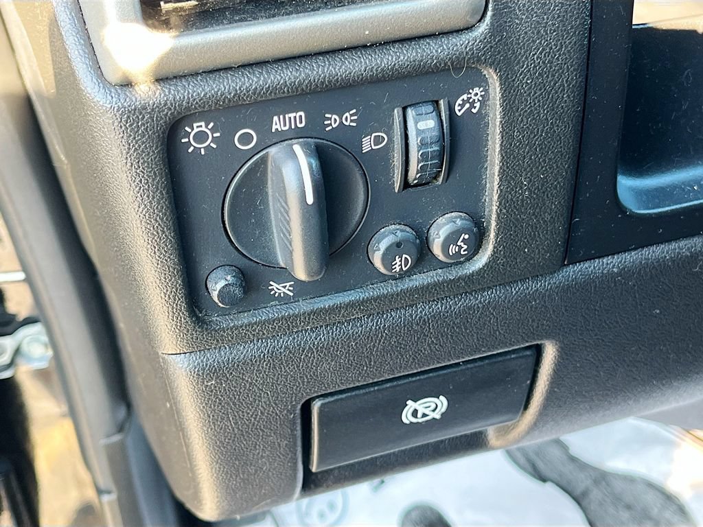 Used 2012 Chevrolet Colorado LT RWD image 10