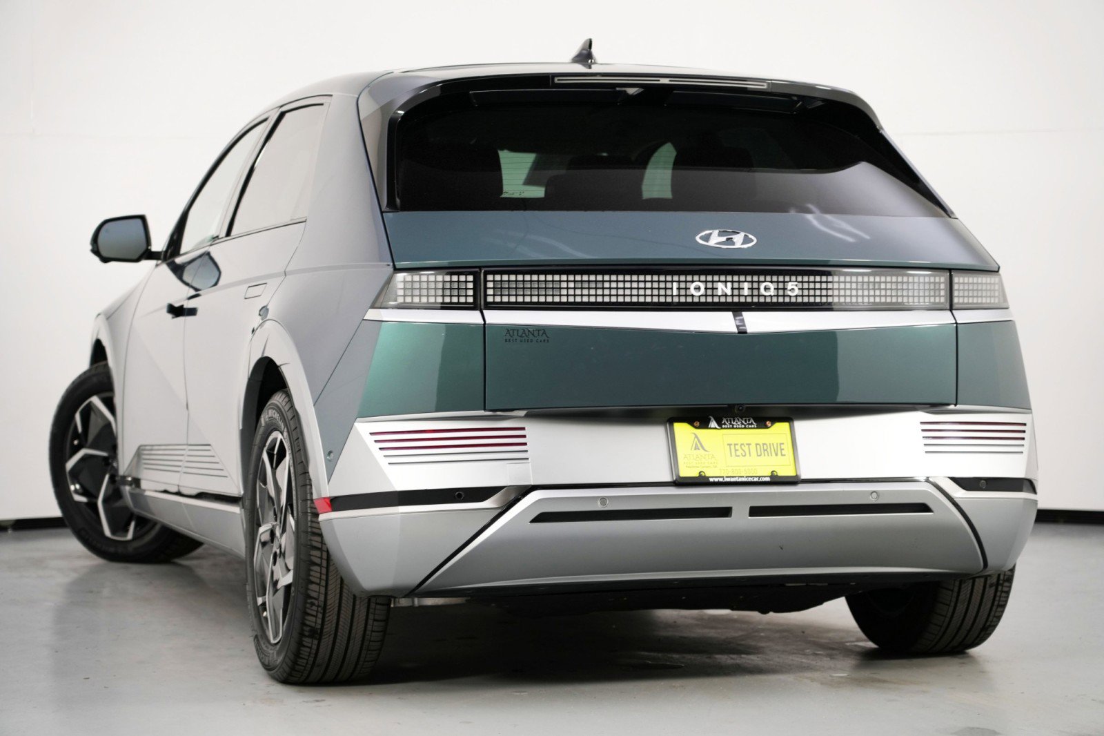 Used 2022 Hyundai Ioniq 5 Limited image 5