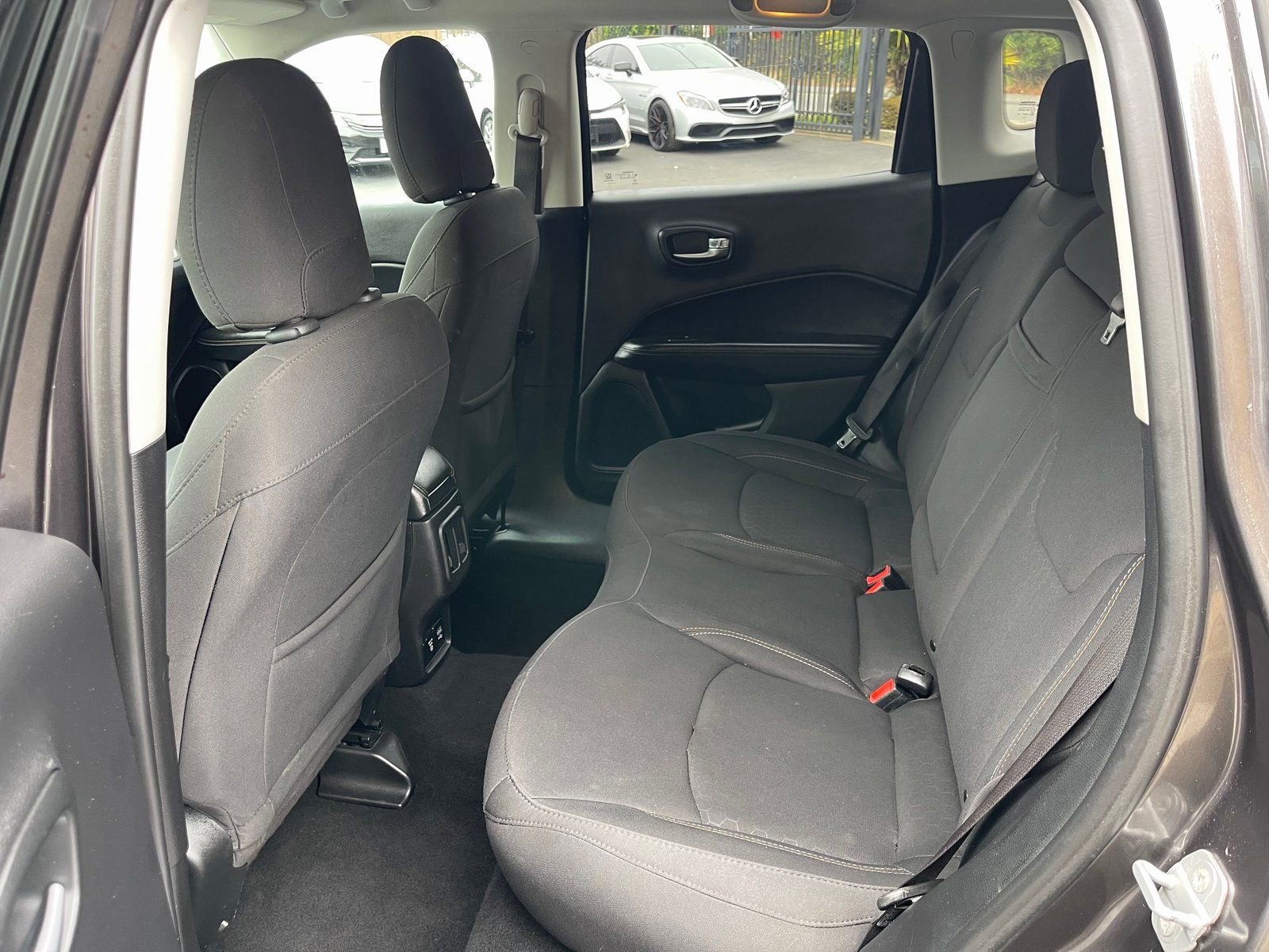 Used 2019 Jeep Compass Sport FWD image 13
