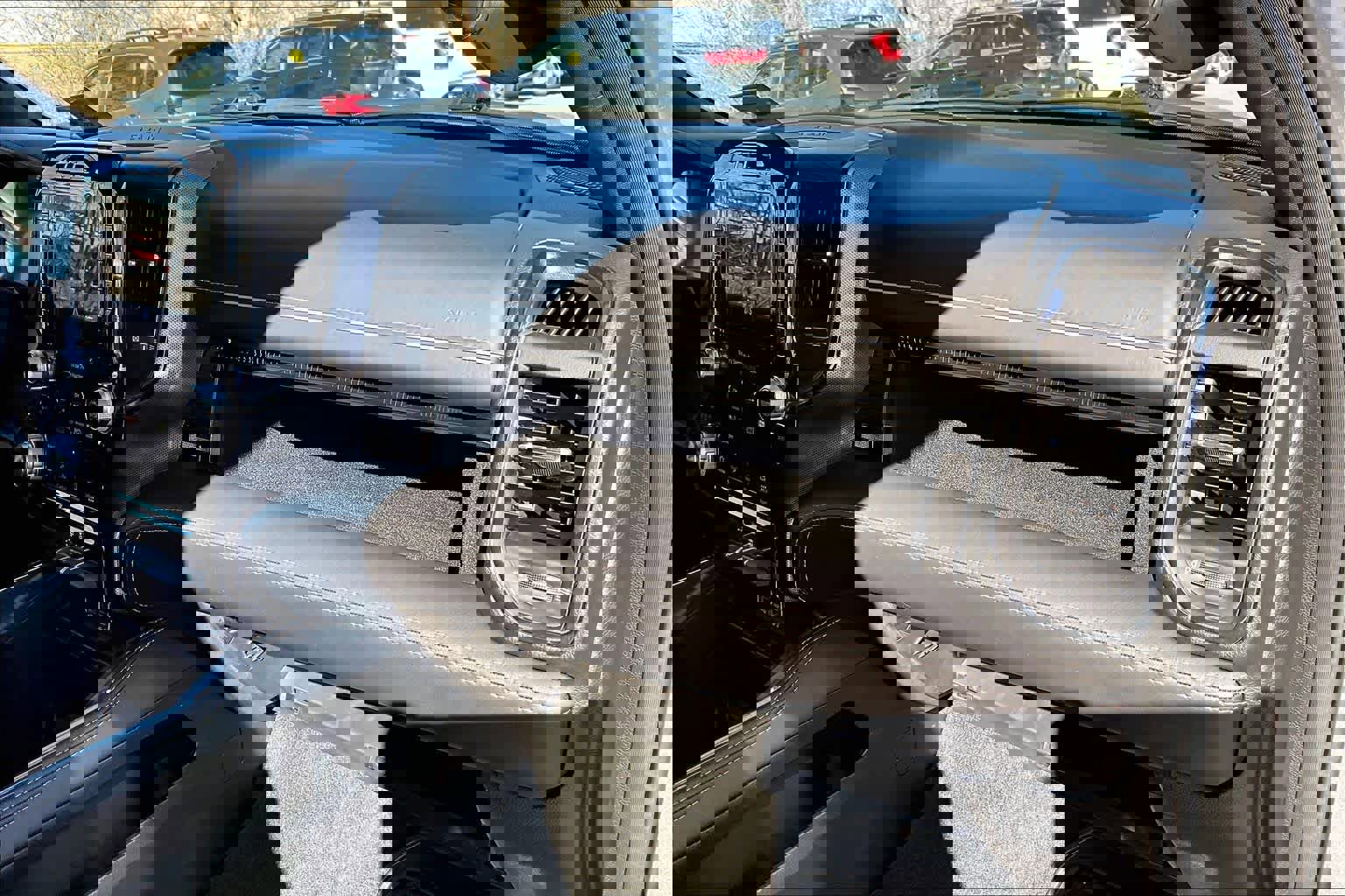 Used 2023 RAM 1500 Limited w/ Bed Utility Group image 17