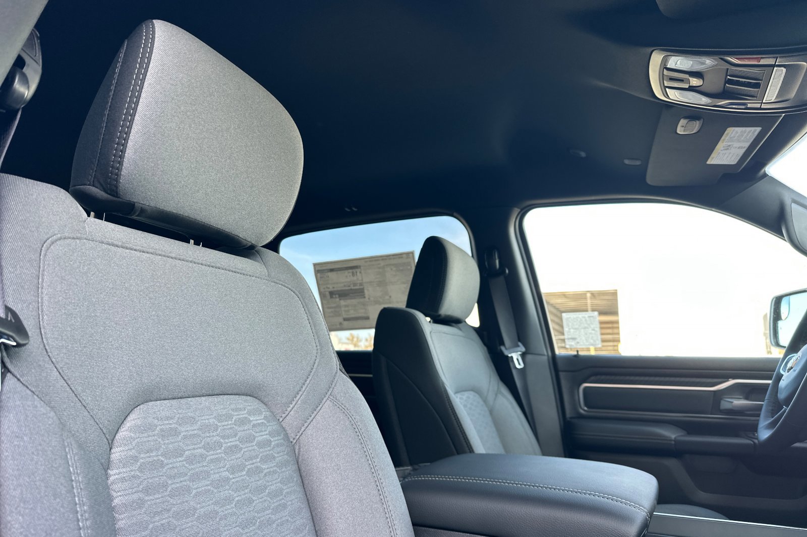 New 2026 RAM 1500 4x4 Crew Cab image 15