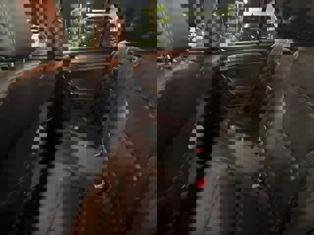 Used 2021 Volkswagen Golf 4-Door image 15