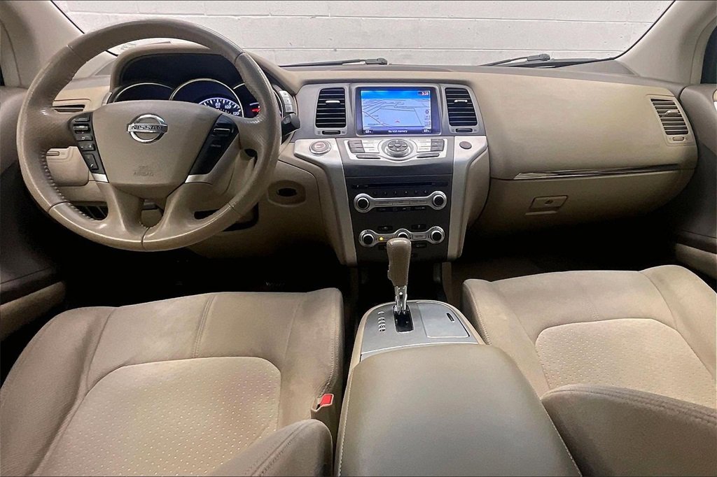 Used 2013 Nissan Murano SV w/ Value Pkg image 10