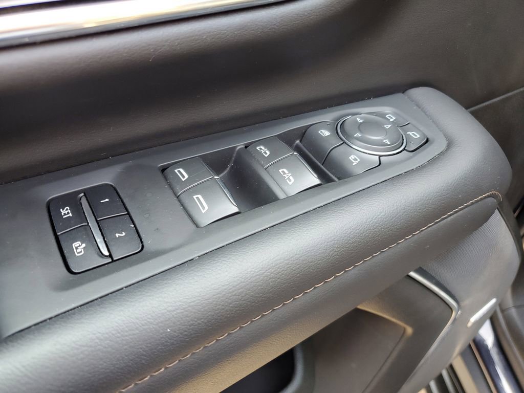 Used 2022 Chevrolet Tahoe High Country image 24