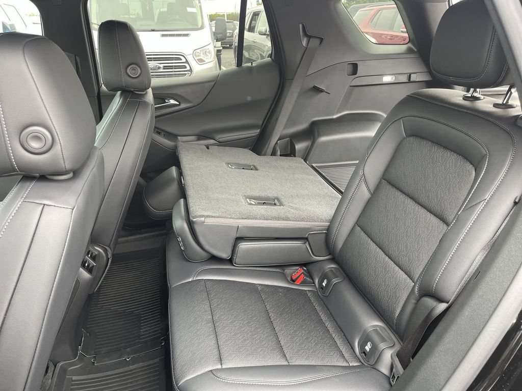 New 2026 Chevrolet Equinox LT w/ Convenience Package II FWD image 22