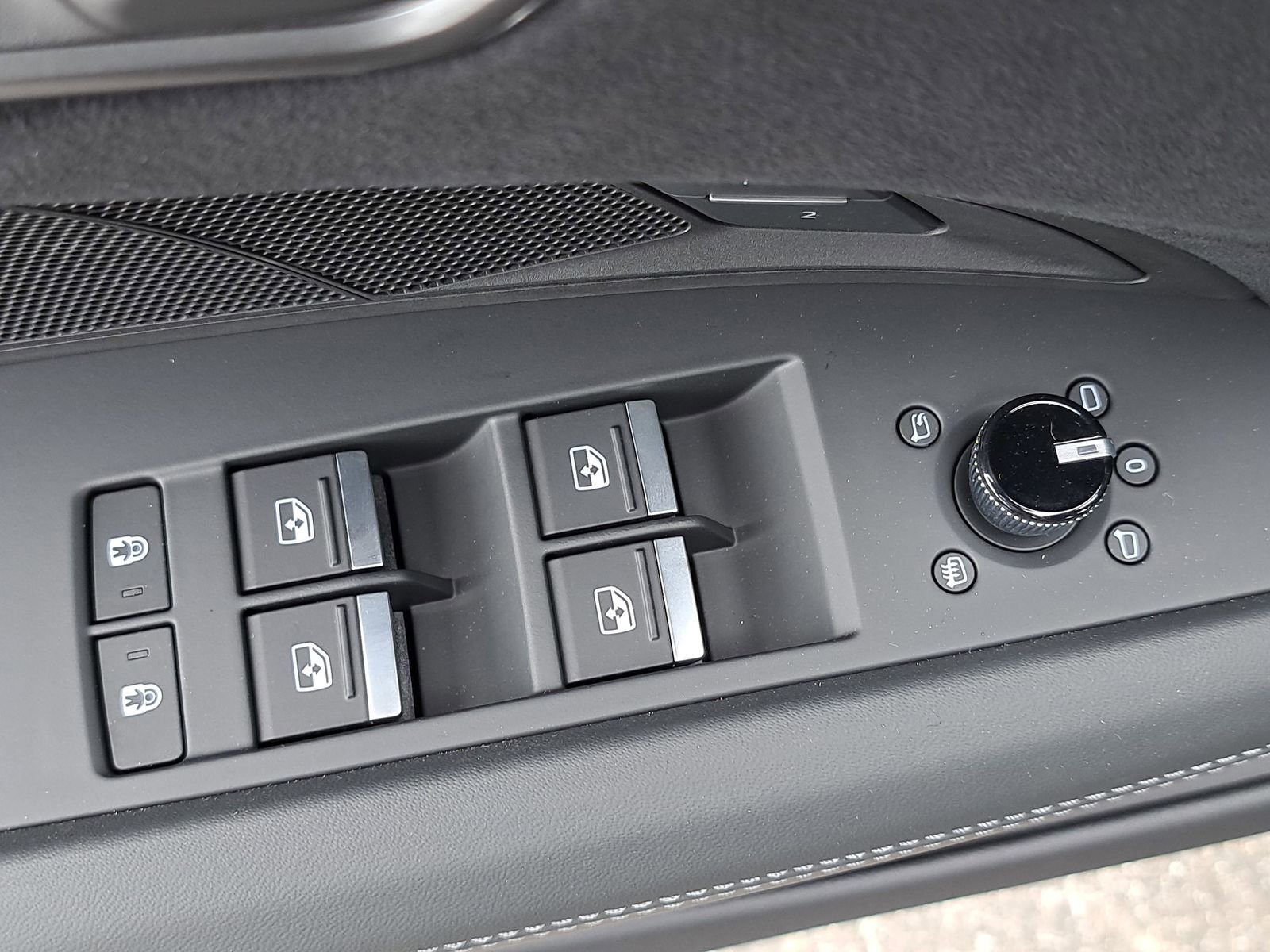 New 2026 Audi RS e-tron GT performance image 30