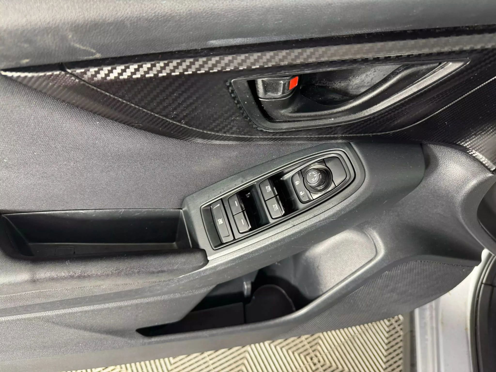 Used 2018 Subaru Crosstrek 2.0i image 38