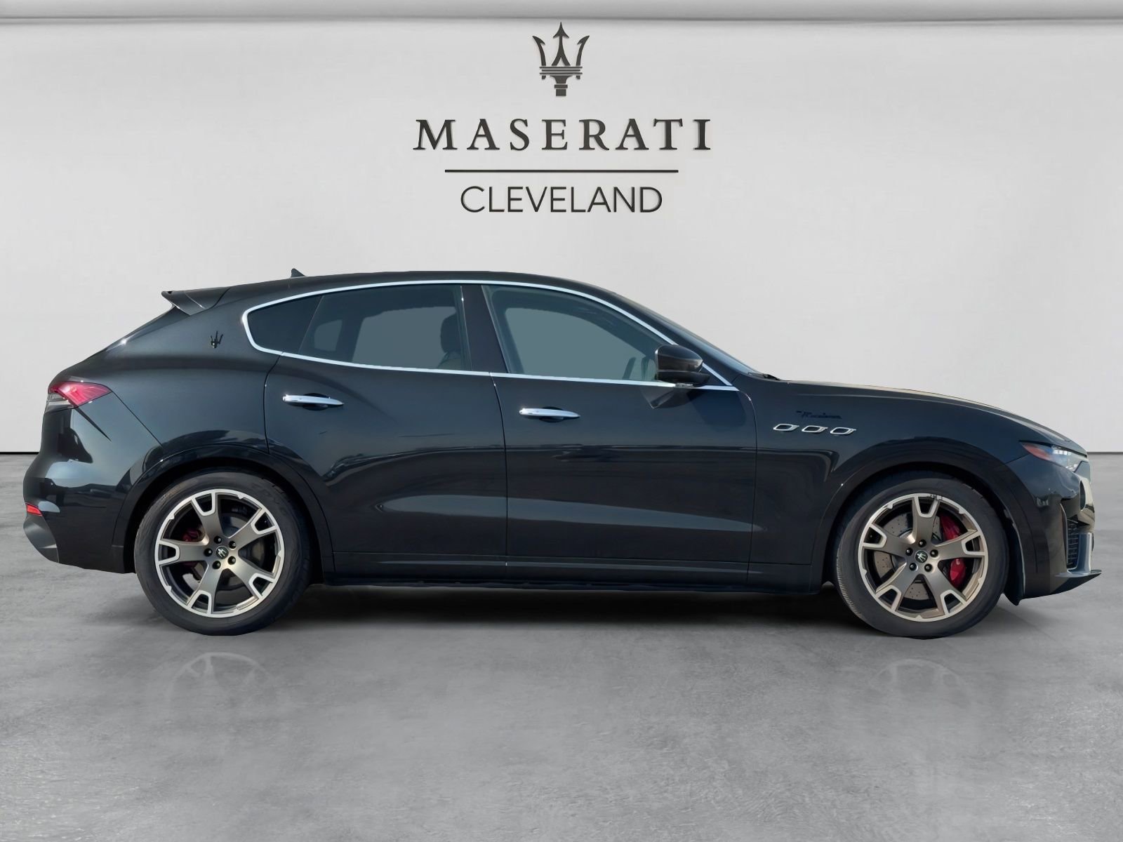 Certified 2022 Maserati Levante Modena AWD/4WD image 2