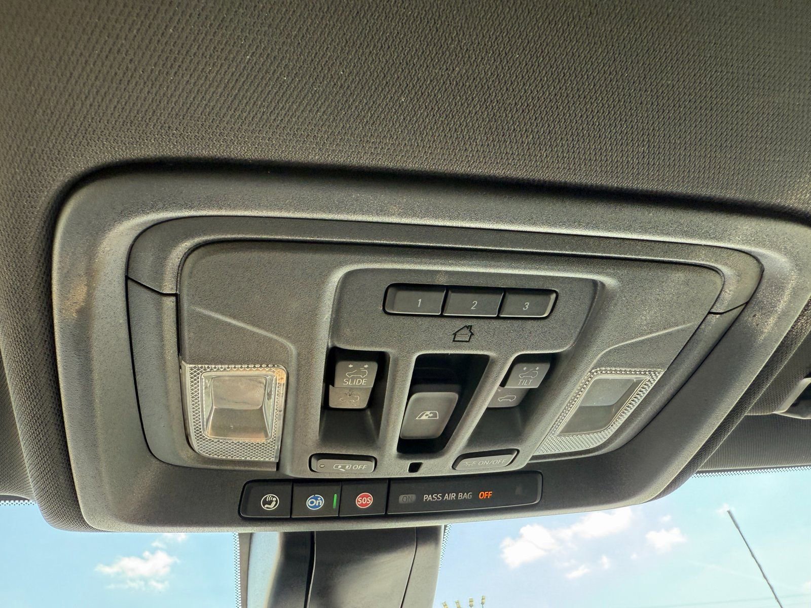 Used 2021 Chevrolet Silverado 2500 High Country w/ Technology Package image 25