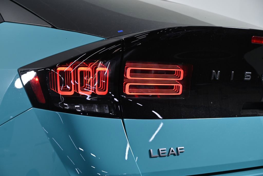 New 2026 Nissan Leaf Platinum+ w/ Cargo Package (Platinum+) image 6