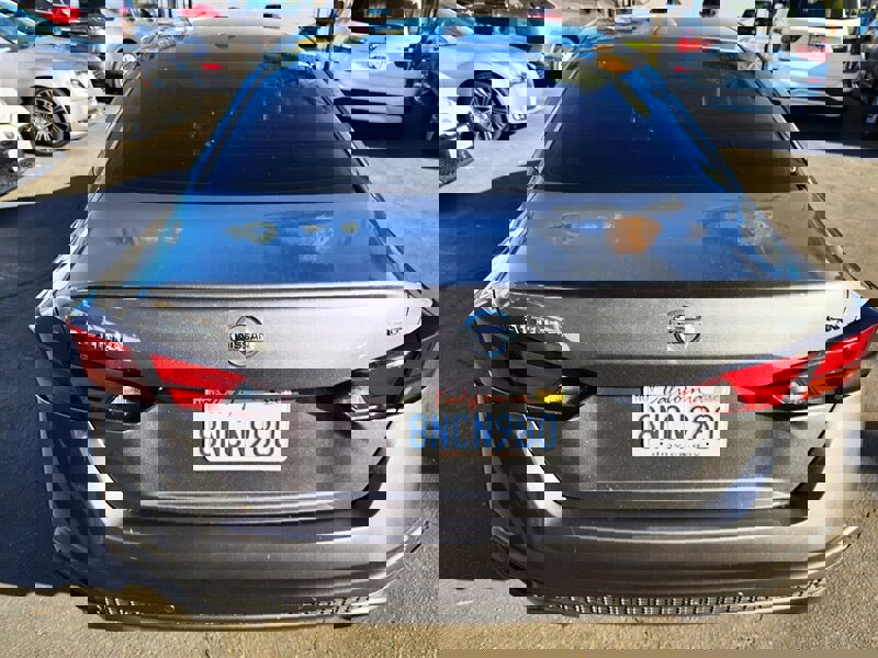 Used 2020 Nissan Altima 2.5 SR image 9