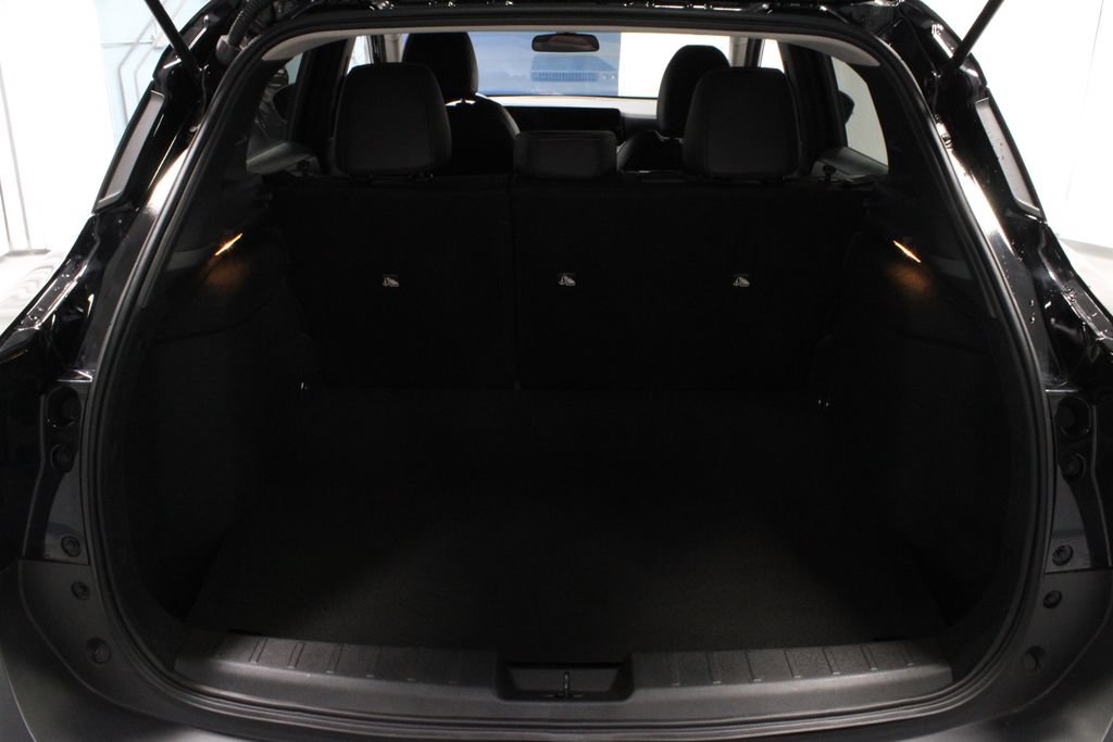 Certified 2025 Nissan Kicks SR AWD/4WD image 18