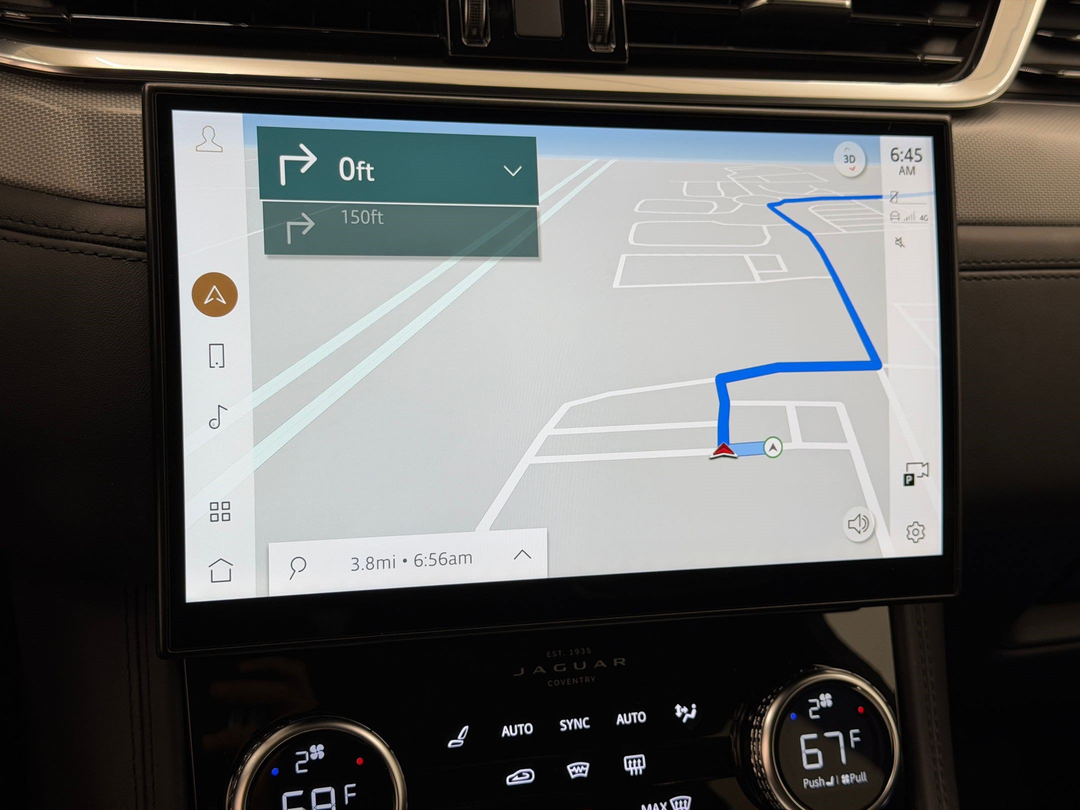 Used 2023 Jaguar F-PACE SVR AWD/4WD image 19