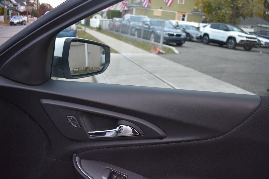 Used 2024 Chevrolet Malibu LT image 22