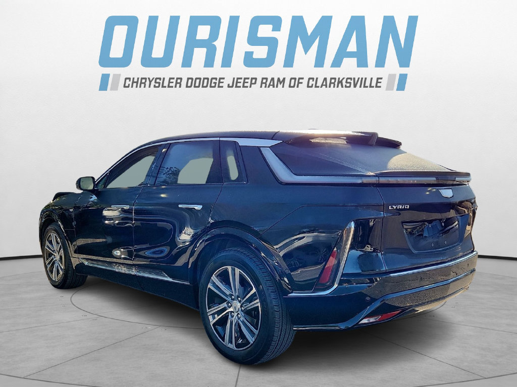 Used 2024 Cadillac Lyriq Luxury RWD image 4