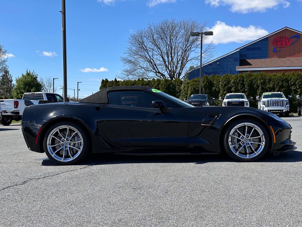 Used 2017 Chevrolet Corvette Grand Sport w/ Z07 Performance Package RWD video 3