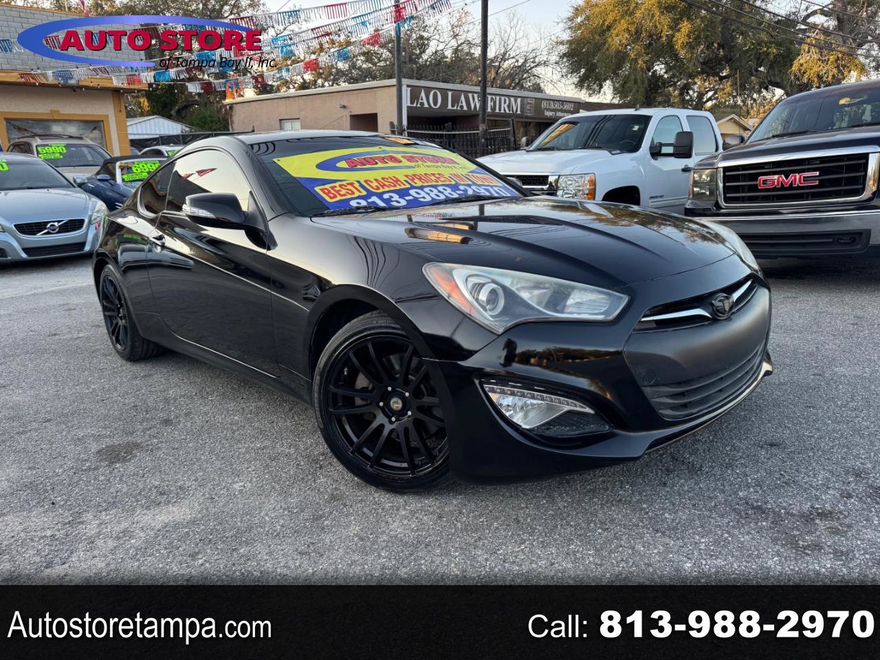 Used 2015 Hyundai Genesis 3.8 image 1