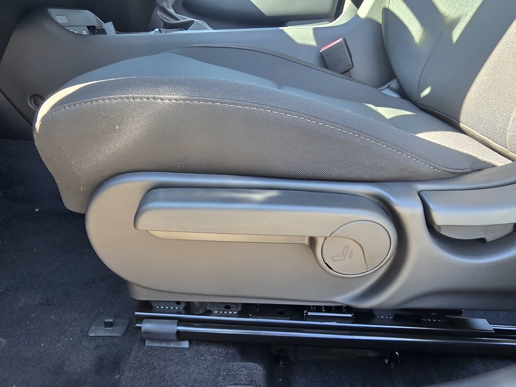 New 2026 Hyundai Kona SE image 16