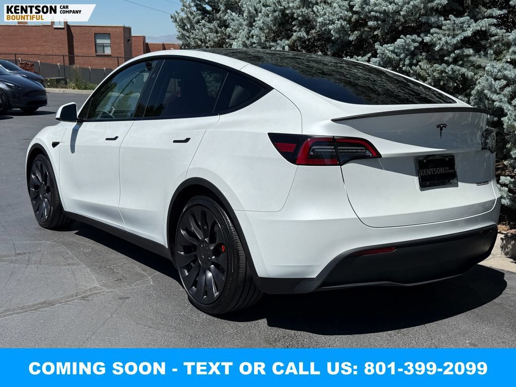 Used 2024 Tesla Model Y Performance AWD/4WD image 5