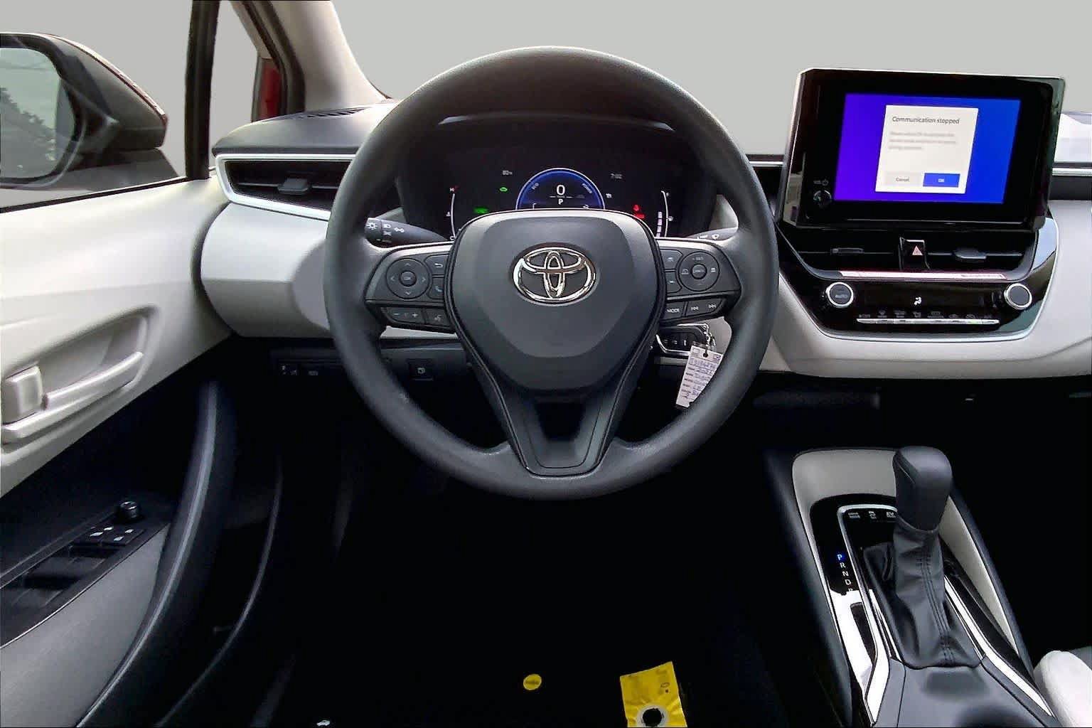 Used 2026 Toyota Corolla LE FWD image 6