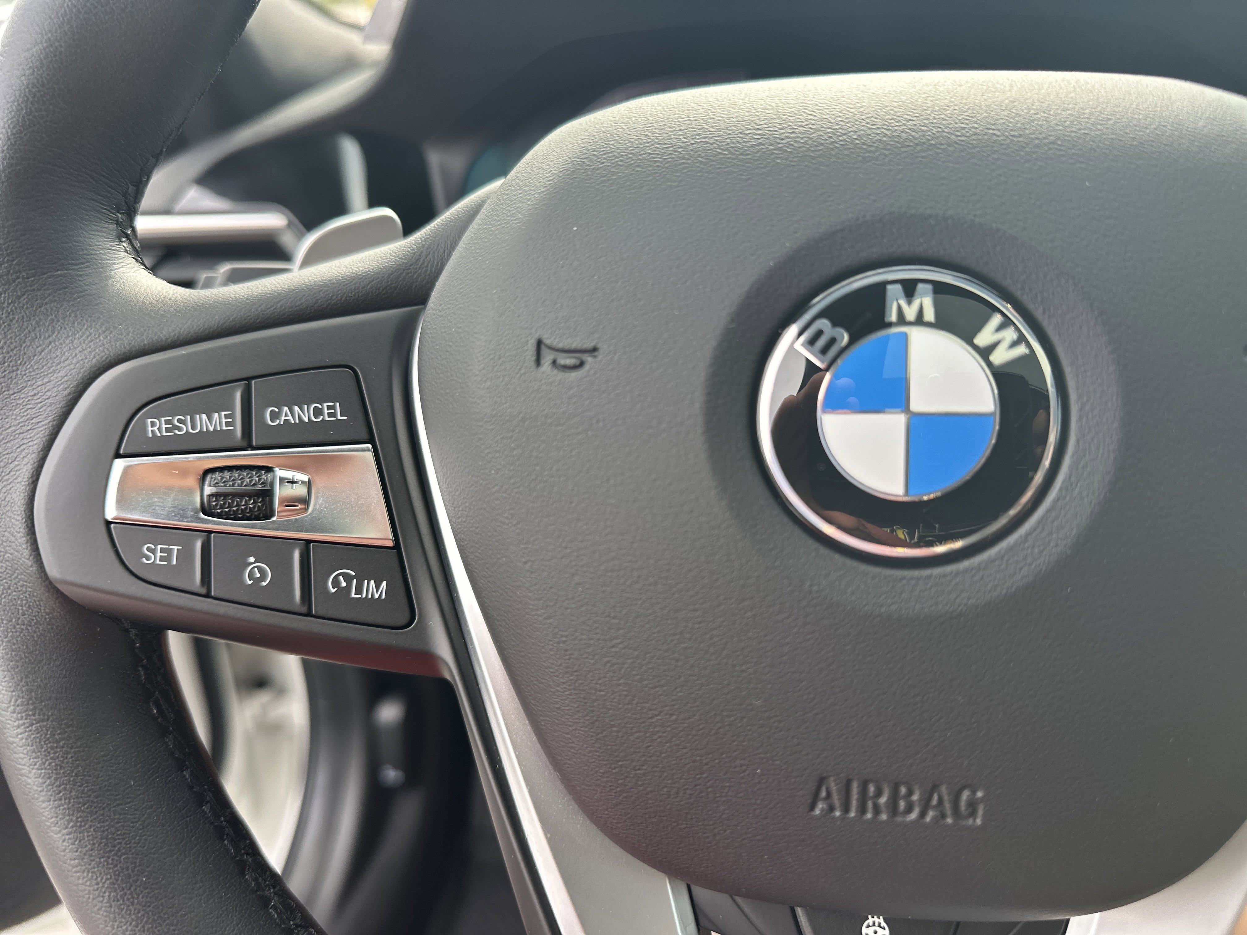 Used 2022 BMW 330i xDrive Sedan w/ Premium Package image 26