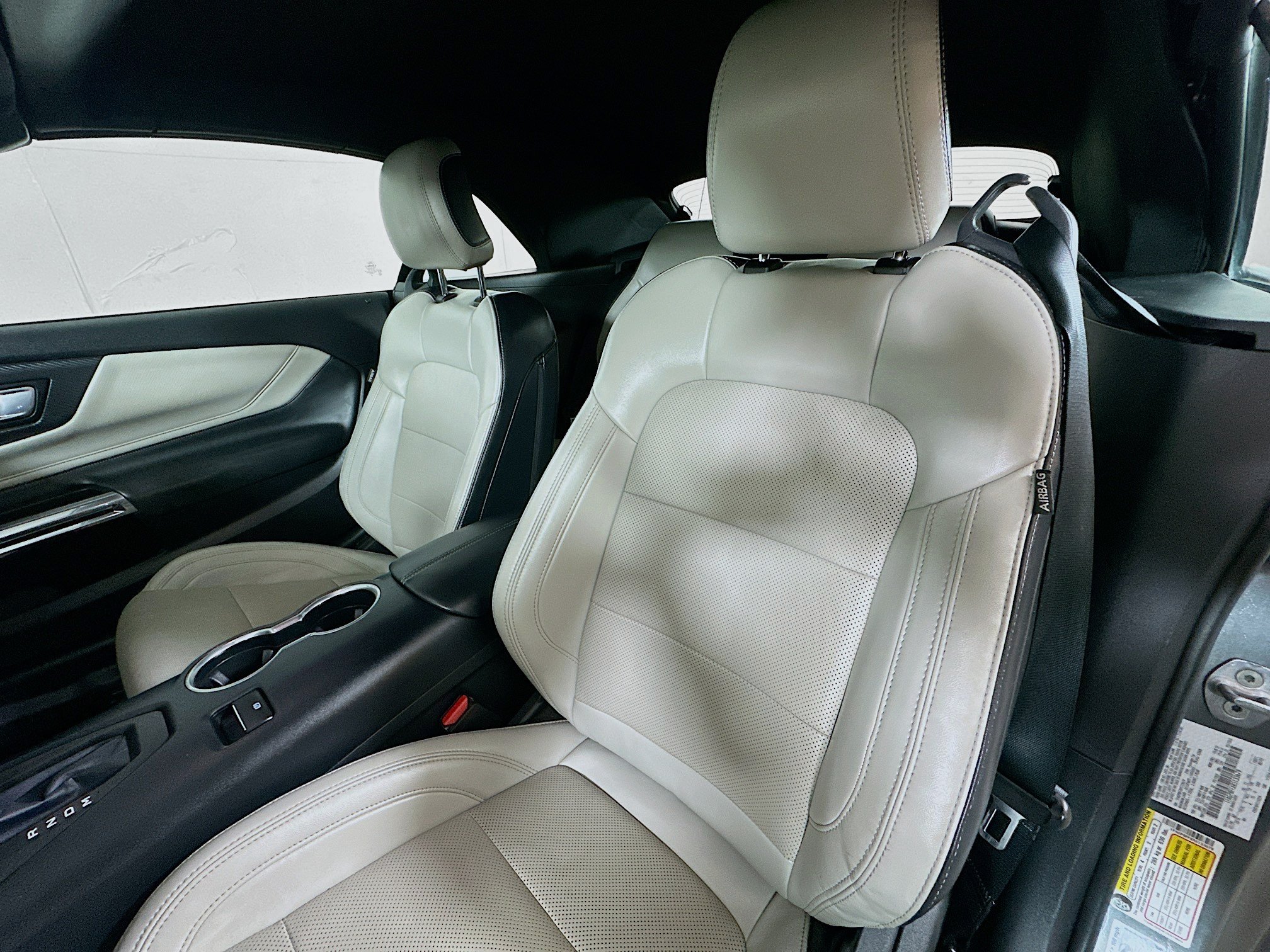 Used 2024 Ford Mustang GT Premium RWD image 19