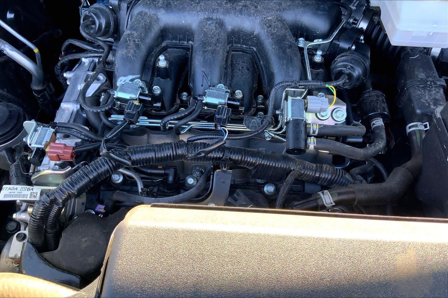 Used 2025 Nissan Pathfinder Rock Creek AWD/4WD image 33