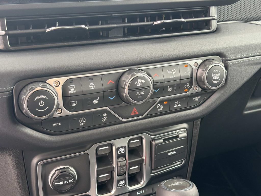 New 2026 Jeep Gladiator Rubicon AWD/4WD image 6