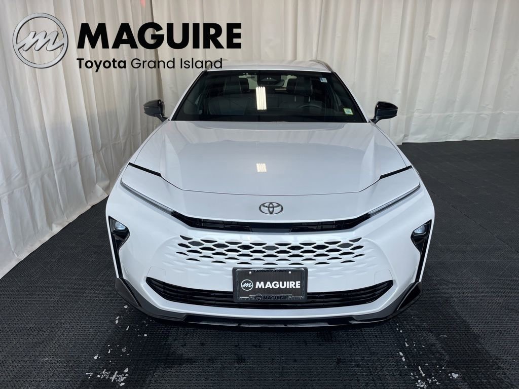 Used 2025 Toyota Crown Signia image 33