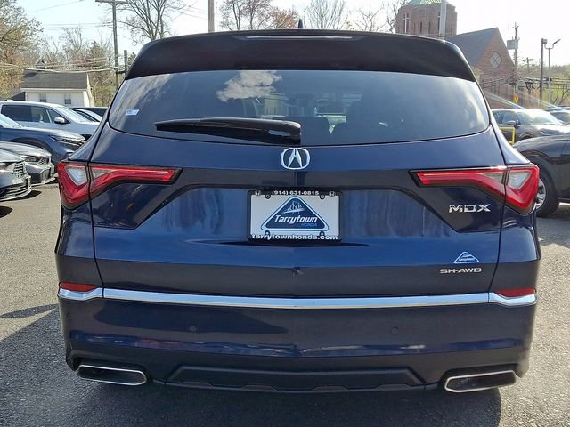 Used 2023 Acura MDX SH-AWD w/ Technology Package image 5