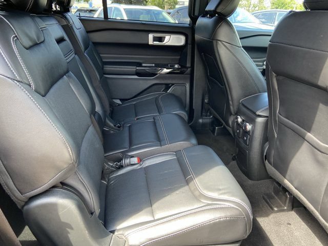 Used 2022 Ford Explorer ST w/ Equipment Group 401A AWD/4WD image 30