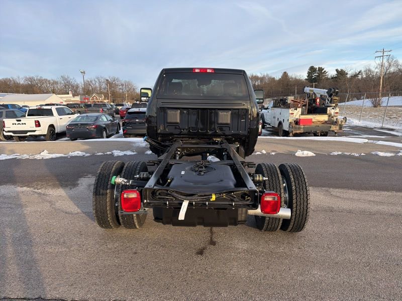 New 2026 RAM 5500 Tradesman w/ Chrome Appearance Group image 4