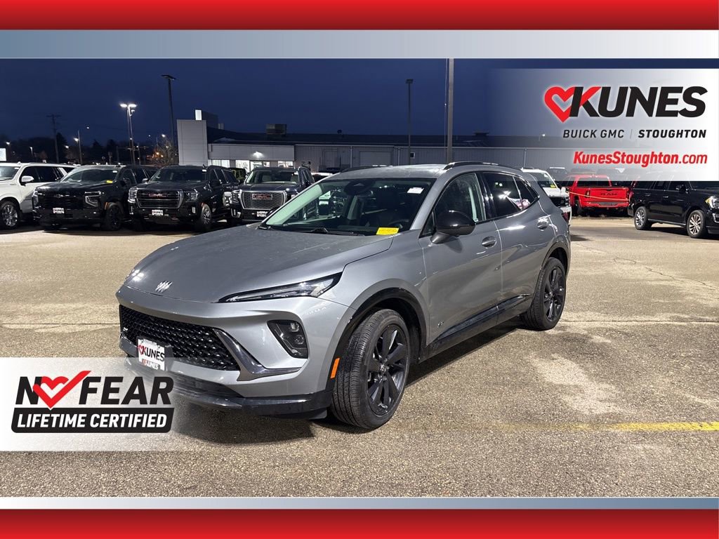 Used 2024 Buick Envision Sport Touring image 5