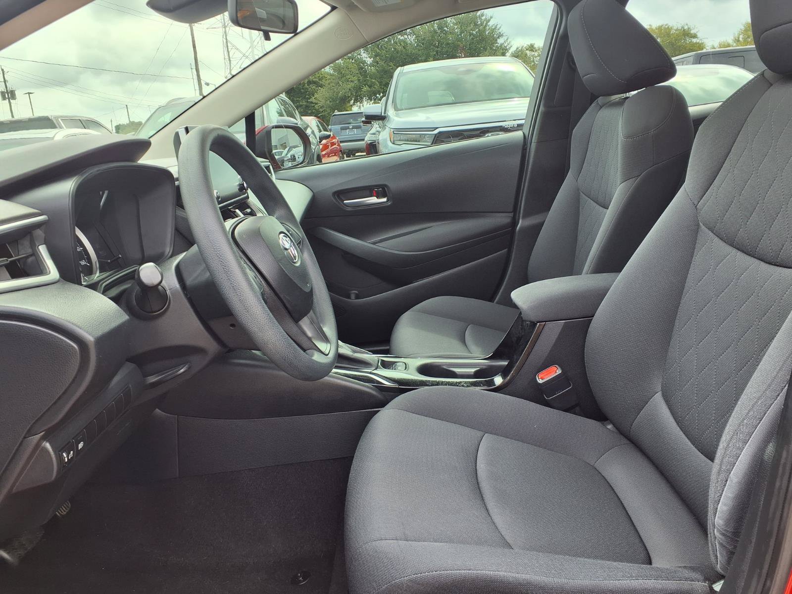 Used 2020 Toyota Corolla LE w/ LE Premium Package FWD image 17