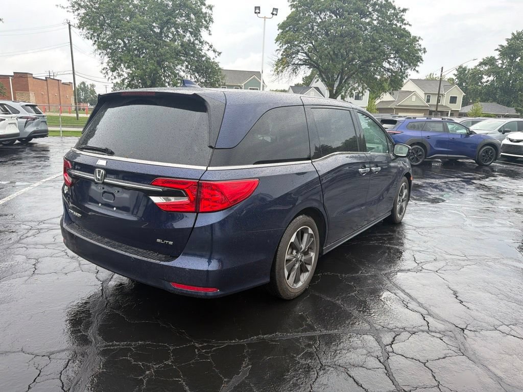 Used 2023 Honda Odyssey Elite image 6