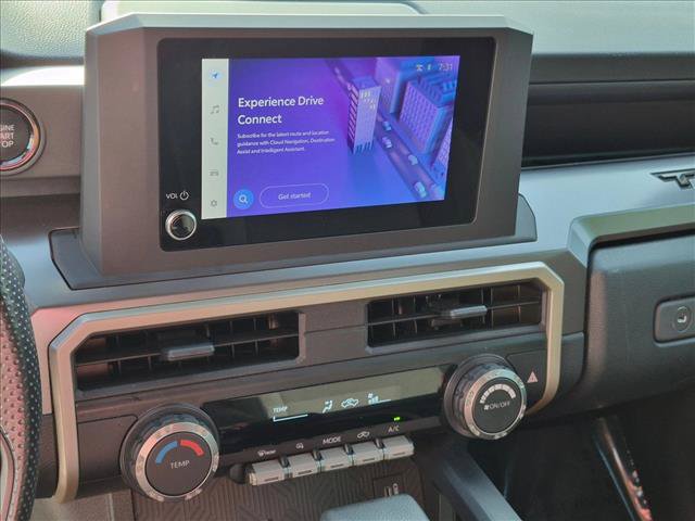 Certified 2024 Toyota Tacoma SR5 AWD/4WD image 12