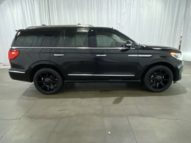 Used 2018 Lincoln Navigator Reserve w/ Technology Package image 3
